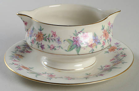 Springtime (New York) Gravy Boat with Attached Underplate