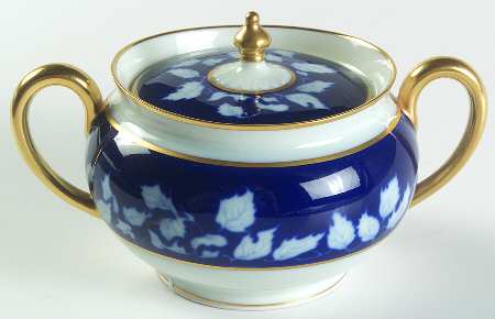 St. Amour Sugar Bowl & Lid