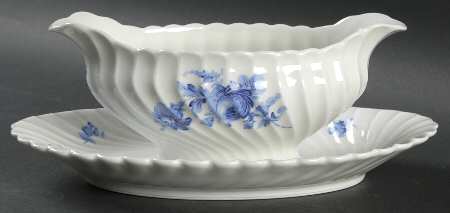 Strasbourg Gravy Boat with Attached Underplate