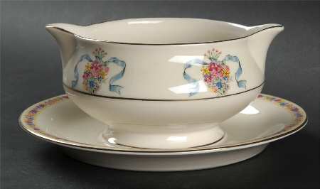 St. Regis Blue Gravy Boat with Attached Underplate