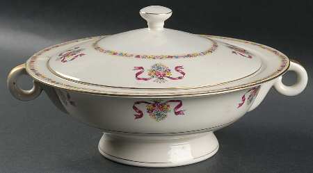 St. Regis Burgundy Round Covered Vegetable