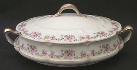 Summertime Oval Covered Vegetable by Haviland