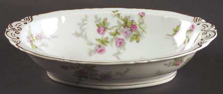 Sylvia White (Louis XIV, Newer) 9" Oval Vegetable Bowl