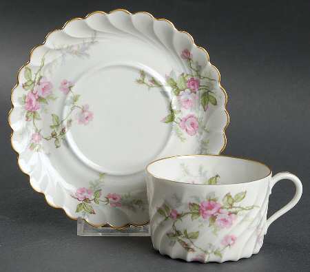 Sylvia White (Torse Shape) Flat Cup & Saucer Set