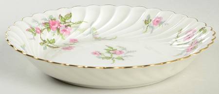 Sylvia White (Torse Shape) Coupe Soup Bowl