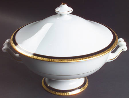 Symphonie Black (Gold and Black) Tureen &  Lid