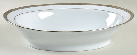 Symphonie Platine 9" Oval Vegetable Bowl
