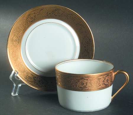 Thistle Gold Flat Cup & Saucer Set