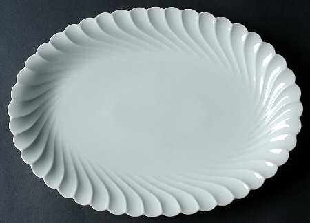 Torse White (Newer, Post 1950) 13" Oval Serving Platter