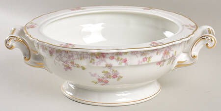Trellis (Newer) Round Vegetable No Lid