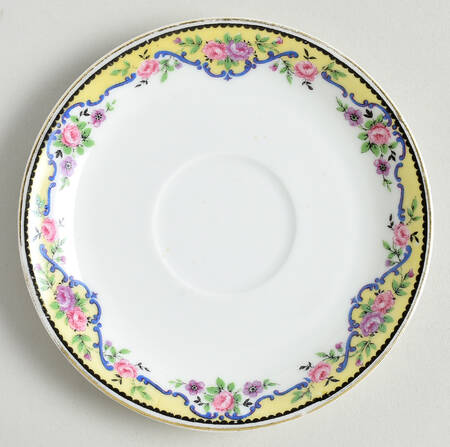 Trianon  Saucer