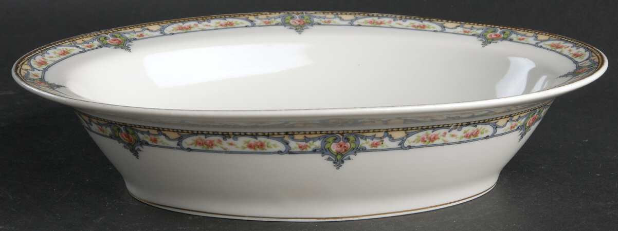 Troy (New York) 9" Oval Vegetable Bowl