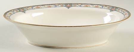 Troy (New York) 9" Oval Vegetable Bowl