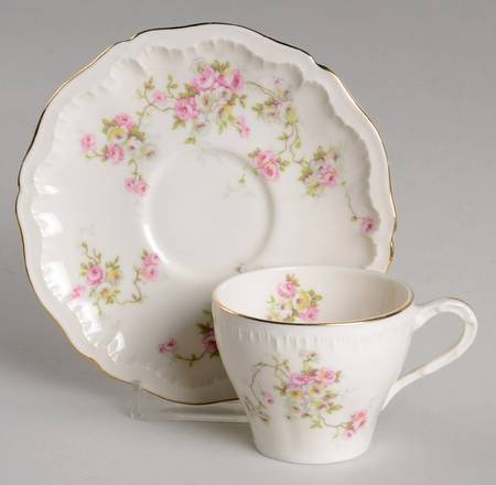 Valeria Flat Demitasse Cup & Saucer Set