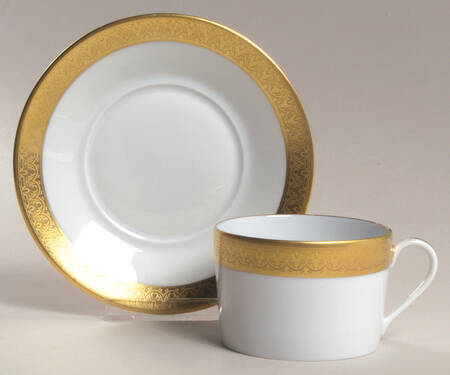 Valencay Flat Cup & Saucer Set