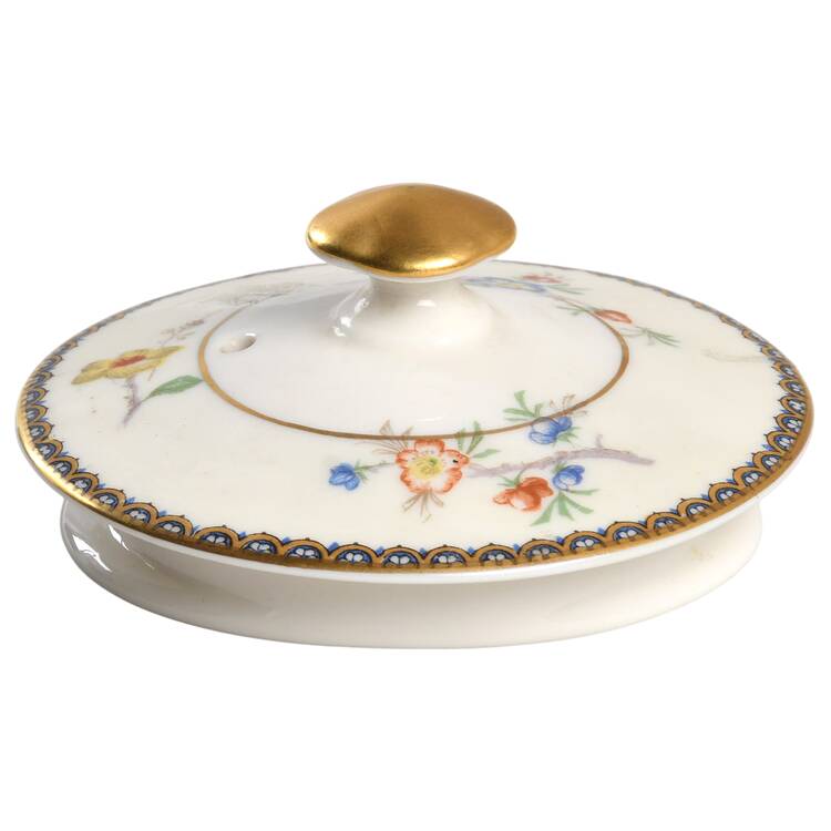 Valence Lid for Coffee Pot