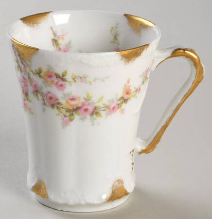 Varenne (France) Chocolate Cup