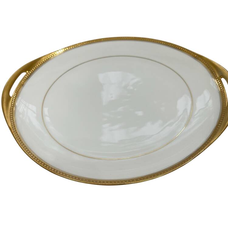 Vassar Handled Cake Plate