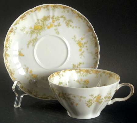 Venetia Flat Cup & Saucer Set