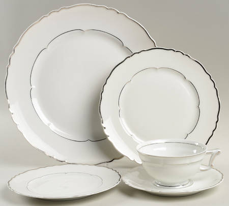 Versailles White (Platinum Trim) 5 Piece Place Setting