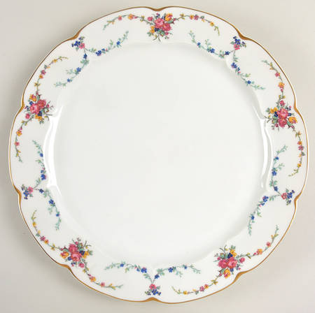 Victoria (Older, Scalloped) 12" Chop Plate (Round Platter)