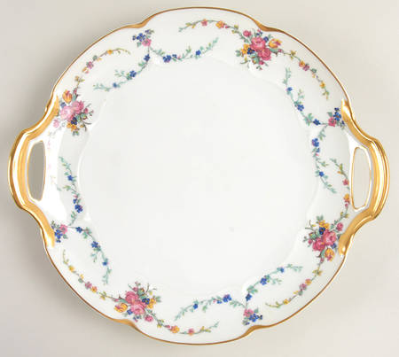 Victoria (Older, Scalloped) Handled Cake Plate