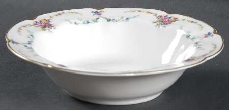 Victoria (Older, Scalloped) Rim Cereal Bowl