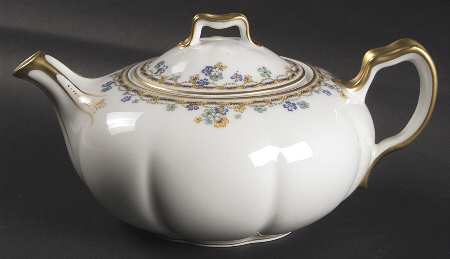 Vincennes Teapot & Lid
