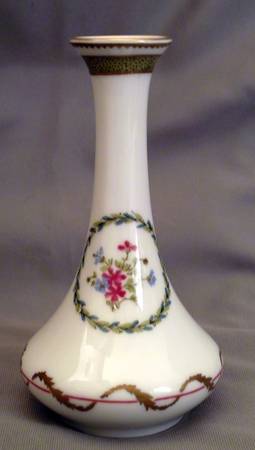 Vieux Paris Green (Vert) 6" Bud Vase