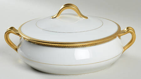 Wellesley  Round Covered Vegetable
