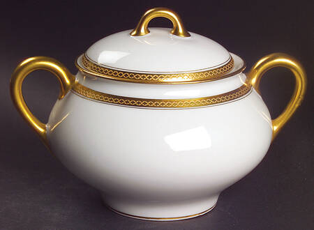 Wellesley  Sugar Bowl & Lid