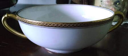 Wellesley  Footed Cream Soup Bowl