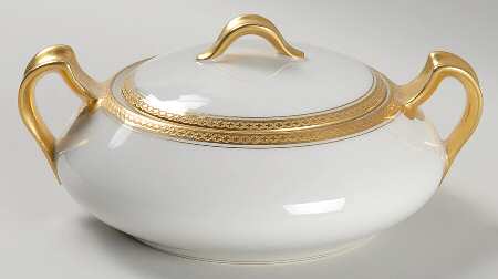 Wellesley  Sugar Bowl & Lid