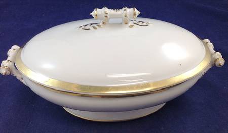 Wedding Ring Oval Covered Vegetable