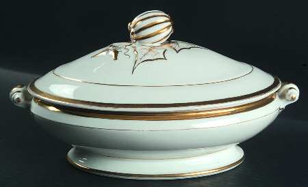 Wedding Ring Oval Covered Vegetable