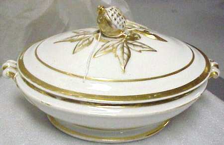 Wedding Ring Round Covered Vegetable