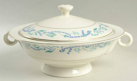 Westfield Round Covered Vegetable