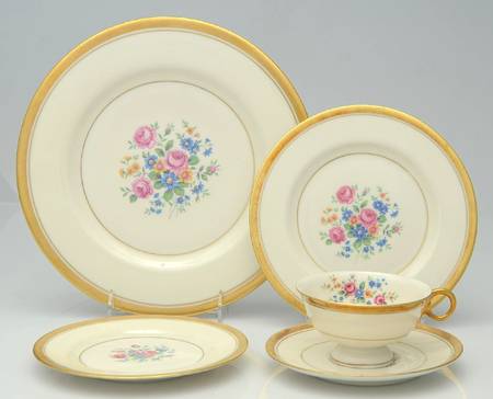 Windsor 40 Piece Estate Set