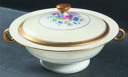 Windsor Round Covered Vegetable