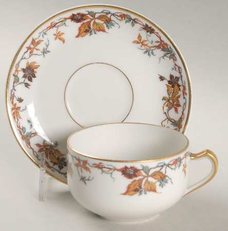 Woodbine Flat Cup & Saucer Set