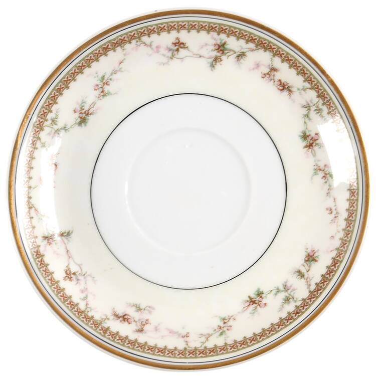 Yale Saucer