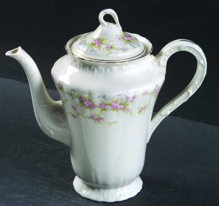 Yvonne Coffee Pot & Lid