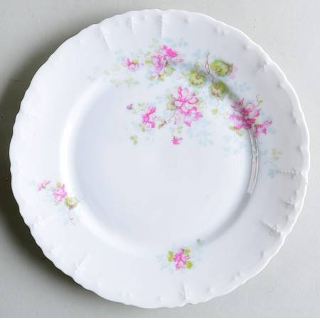 9374 Salad Plate