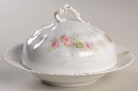 9374 Round Covered Butter