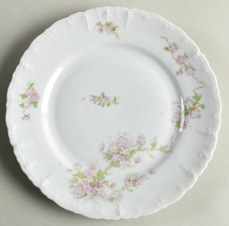 9322 Pink Salad Plate
