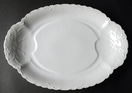 HAB2 16" Oval Serving Platter