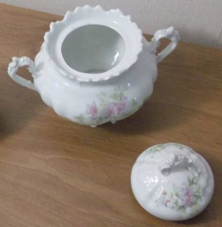 9221 Sugar Bowl & Lid