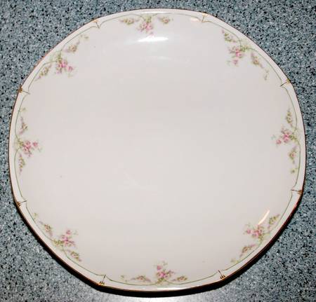 Juliette 12" Chop Plate (Round Platter)