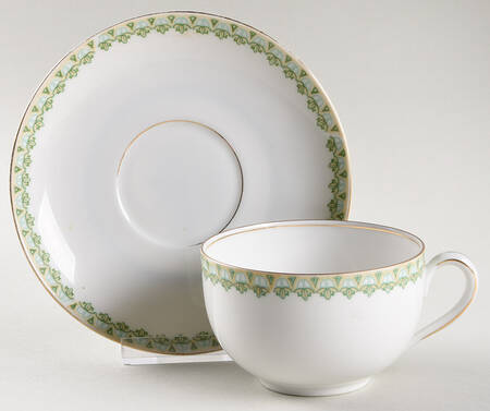 Sylvia Flat Cup & Saucer Set