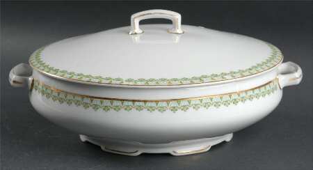 Sylvia Round Covered Vegetable